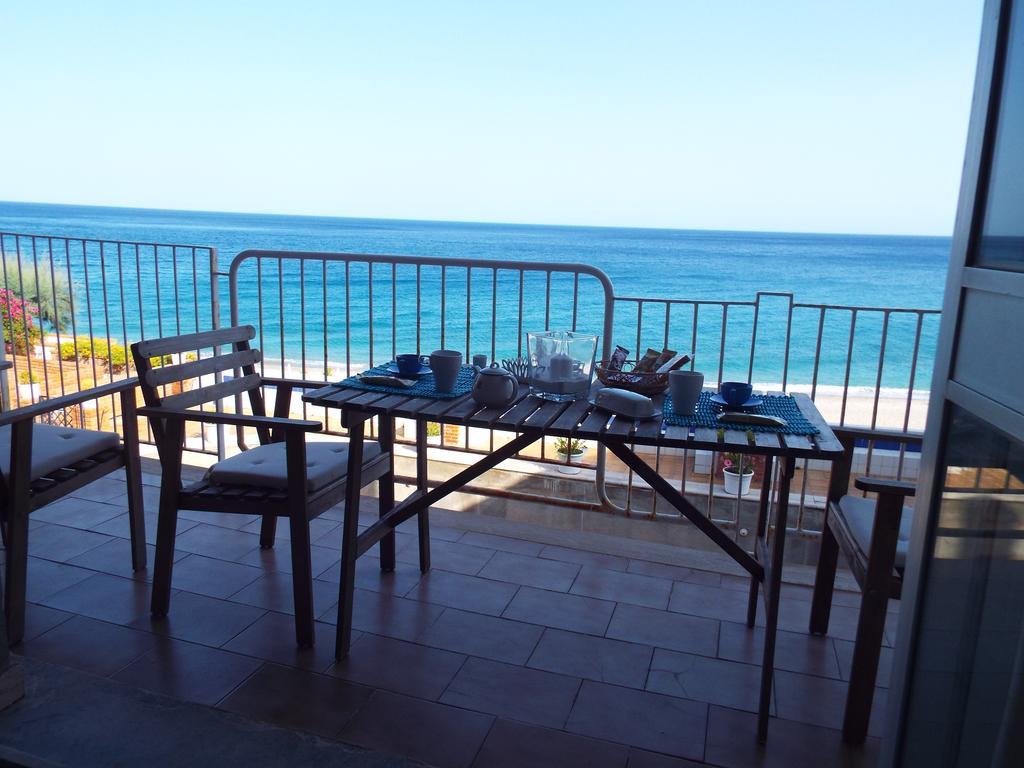 Taormina Holidays Residence Forza dʼAgro Exterior foto