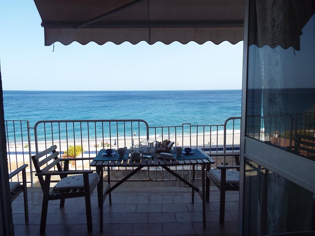 Taormina Holidays Residence Forza dʼAgro Exterior foto