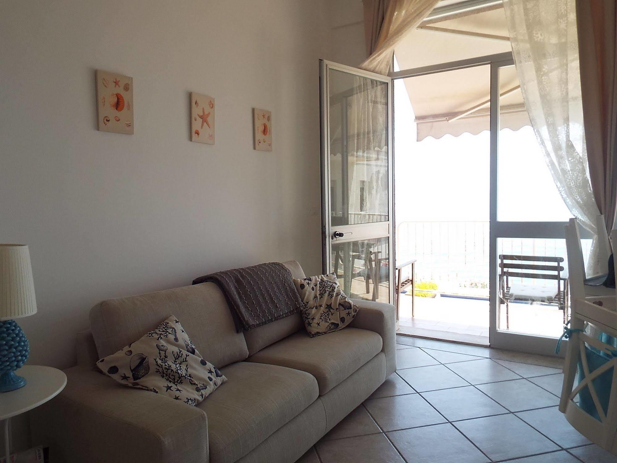 Taormina Holidays Residence Forza dʼAgro Exterior foto